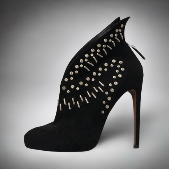 Alaia Black Studded Suede Ankle Booties - Size 37.5 👠 - Picture 5 of 8